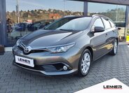 Toyota Auris 1