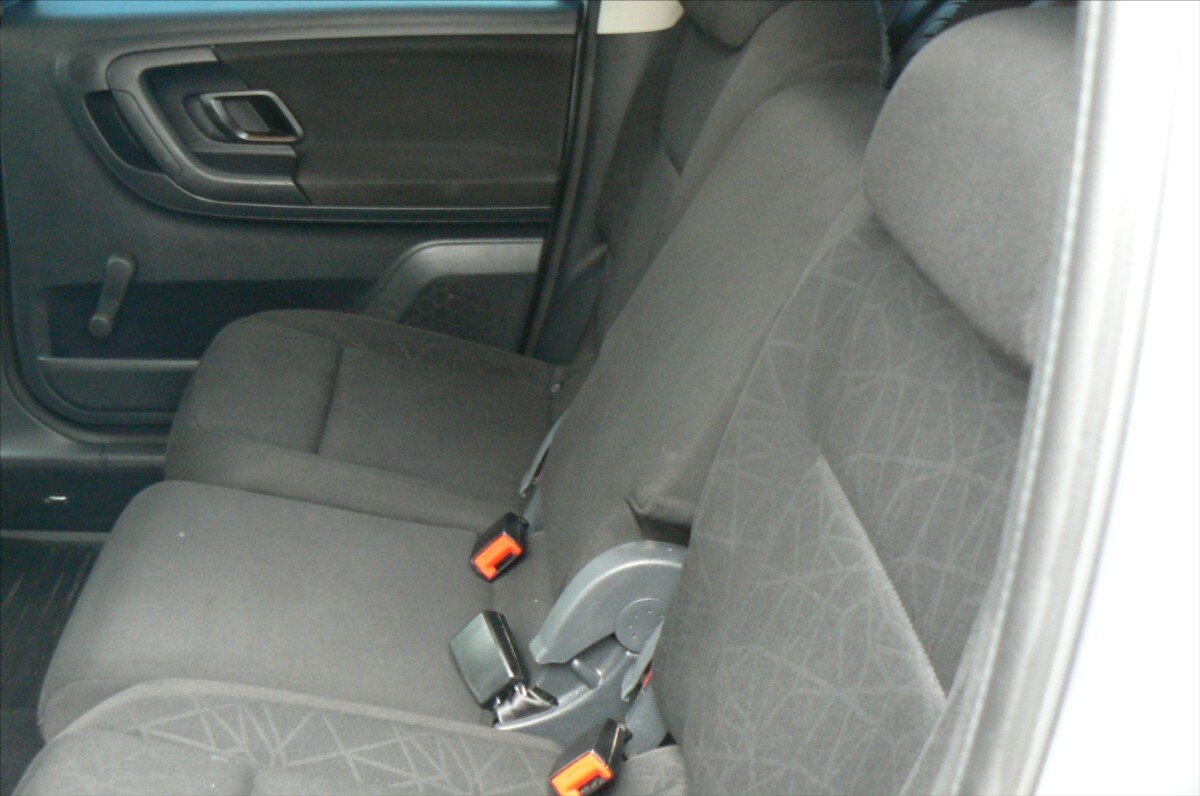 Škoda Roomster MPV 1,6 l 66 kw