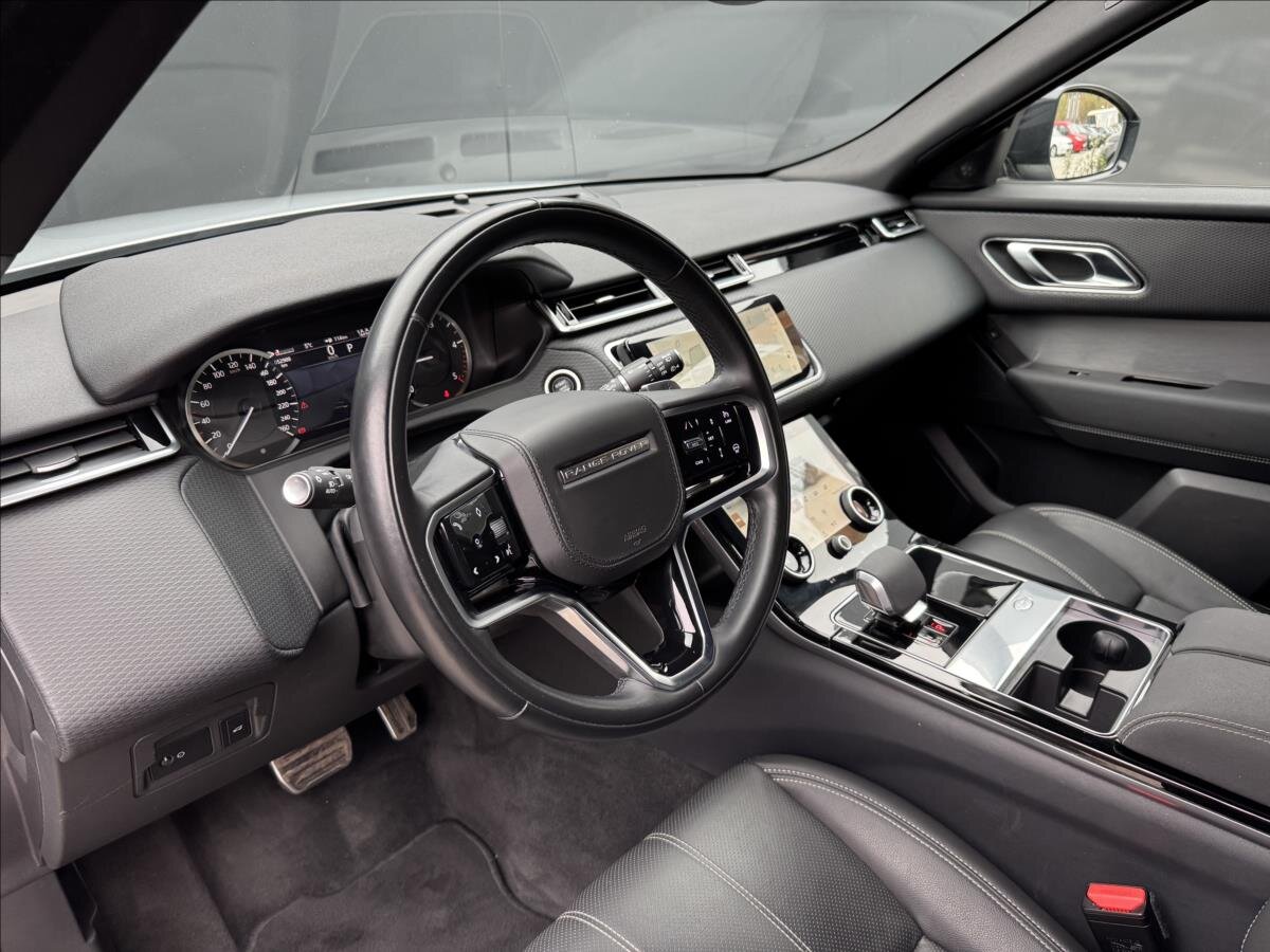 Land Rover Range Rover Velar SUV / Terénní 2,0 l 150 kw