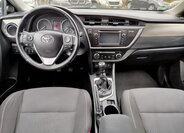 Toyota Auris Kombi 2,0 l 91 kw