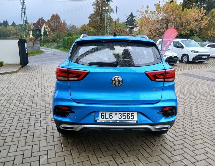 MG ZS 30