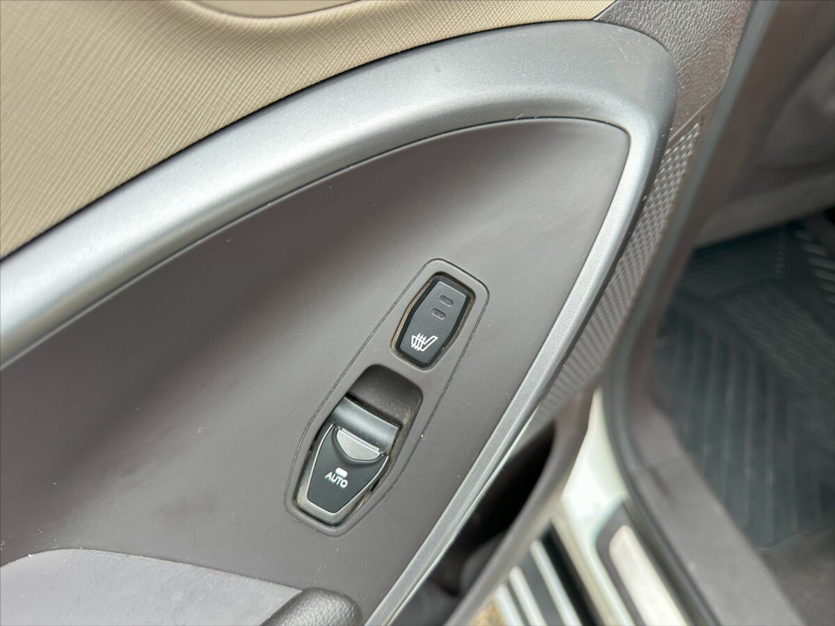 Hyundai Santa Fe Kombi 2,2 l 145 kw