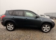 Toyota RAV4 SUV / Terénní 2,2 l 130 kw