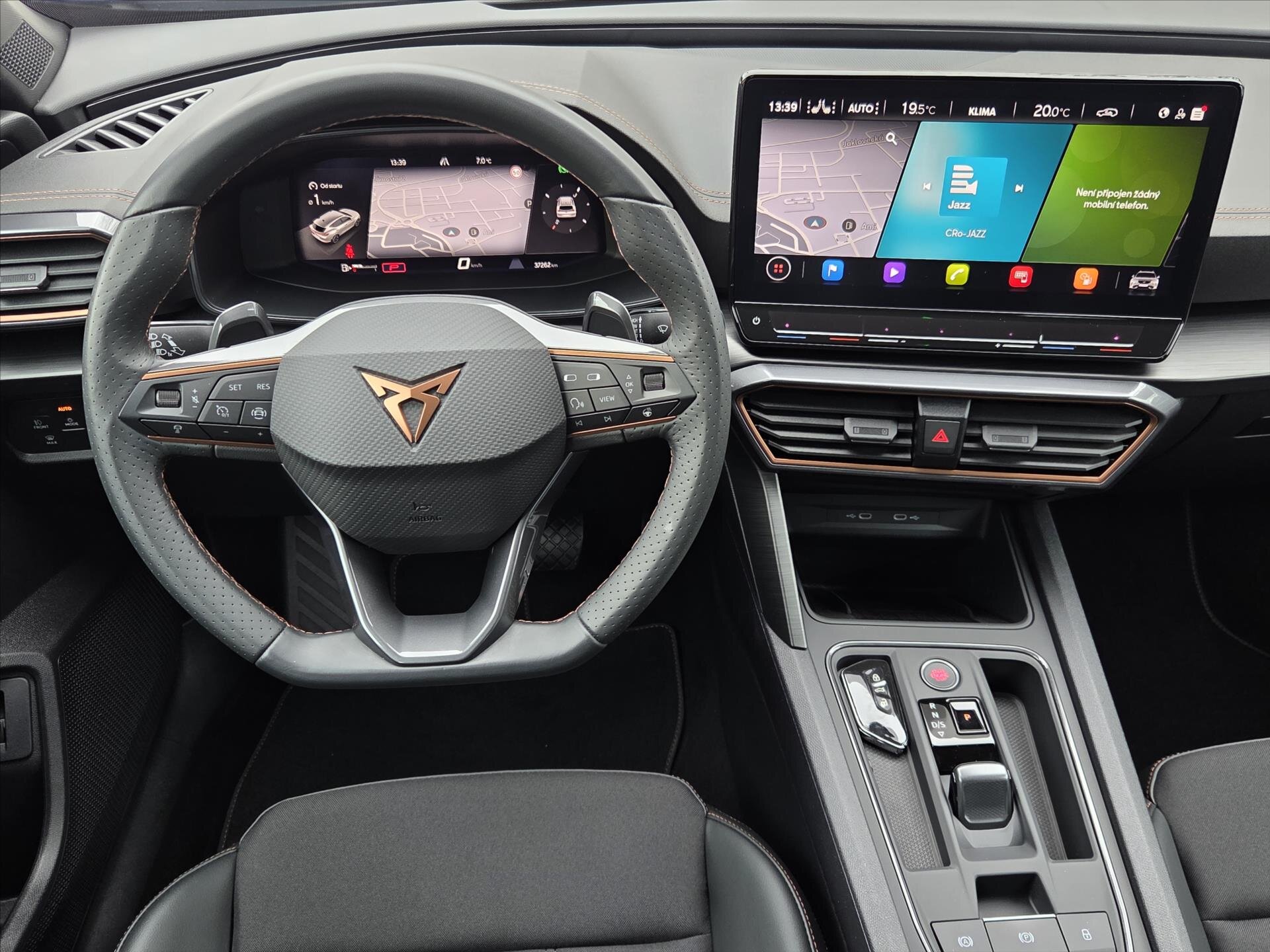 Cupra Formentor SUV / Terénní 2,0 l 140 kw