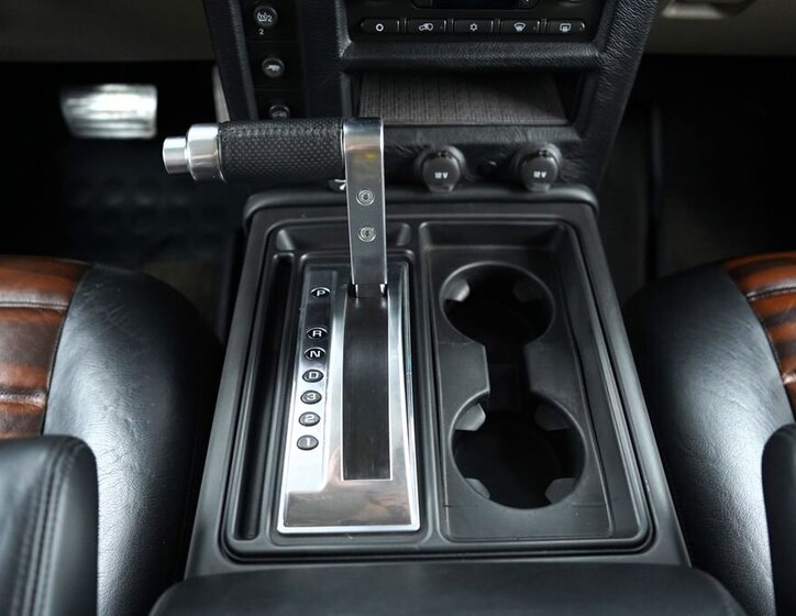 Hummer H2 SUV 6,0 l 232 kw