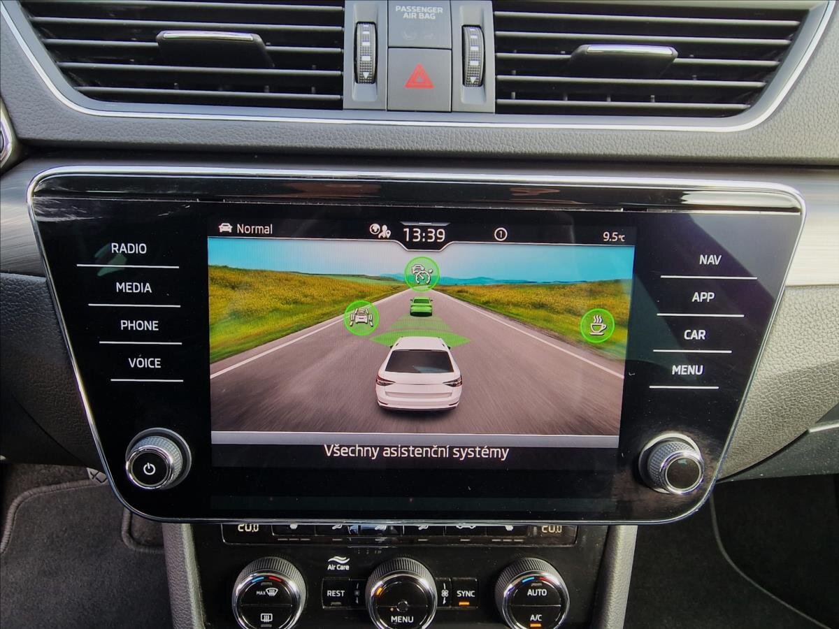 Škoda Superb Kombi 2,0 l 147 kw