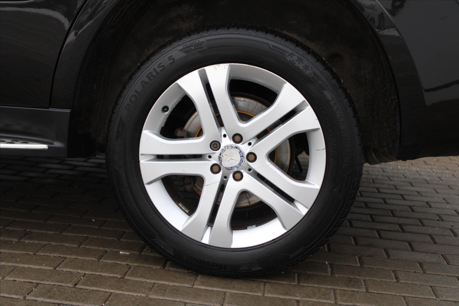 Mercedes-Benz Třídy M SUV / Terénní 3,0 l 165 kw