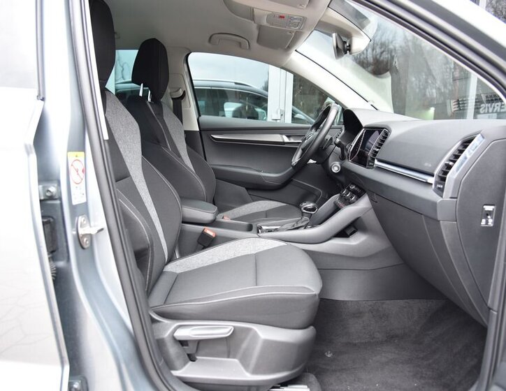 Škoda Karoq SUV / Terénní 1,5 l 110 kw