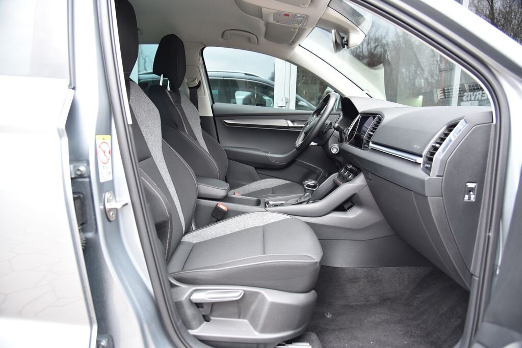 Škoda Karoq SUV / Terénní 1,5 l 110 kw