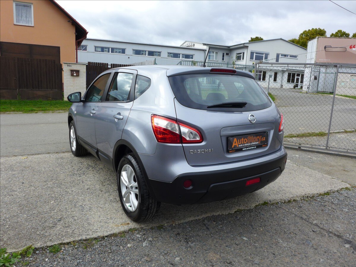 Nissan Qashqai SUV / Terénní 1,6 l 86 kw