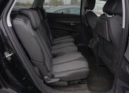 Peugeot 5008 SUV 1,2 l 96 kw