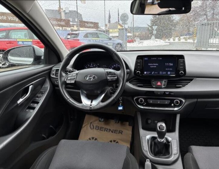 Hyundai i30 Kombi 998,0 88 kw