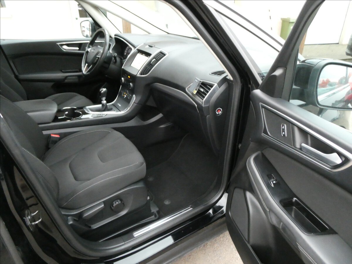 Ford S-MAX MPV 2,0 l 110 kw