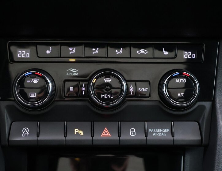 Škoda Karoq SUV 2,0 l 110 kw