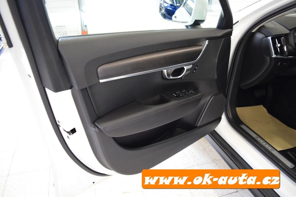 Volvo V90 Kombi 2,0 l 140 kw