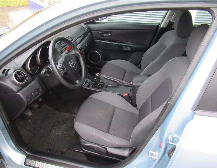 Mazda 3 18