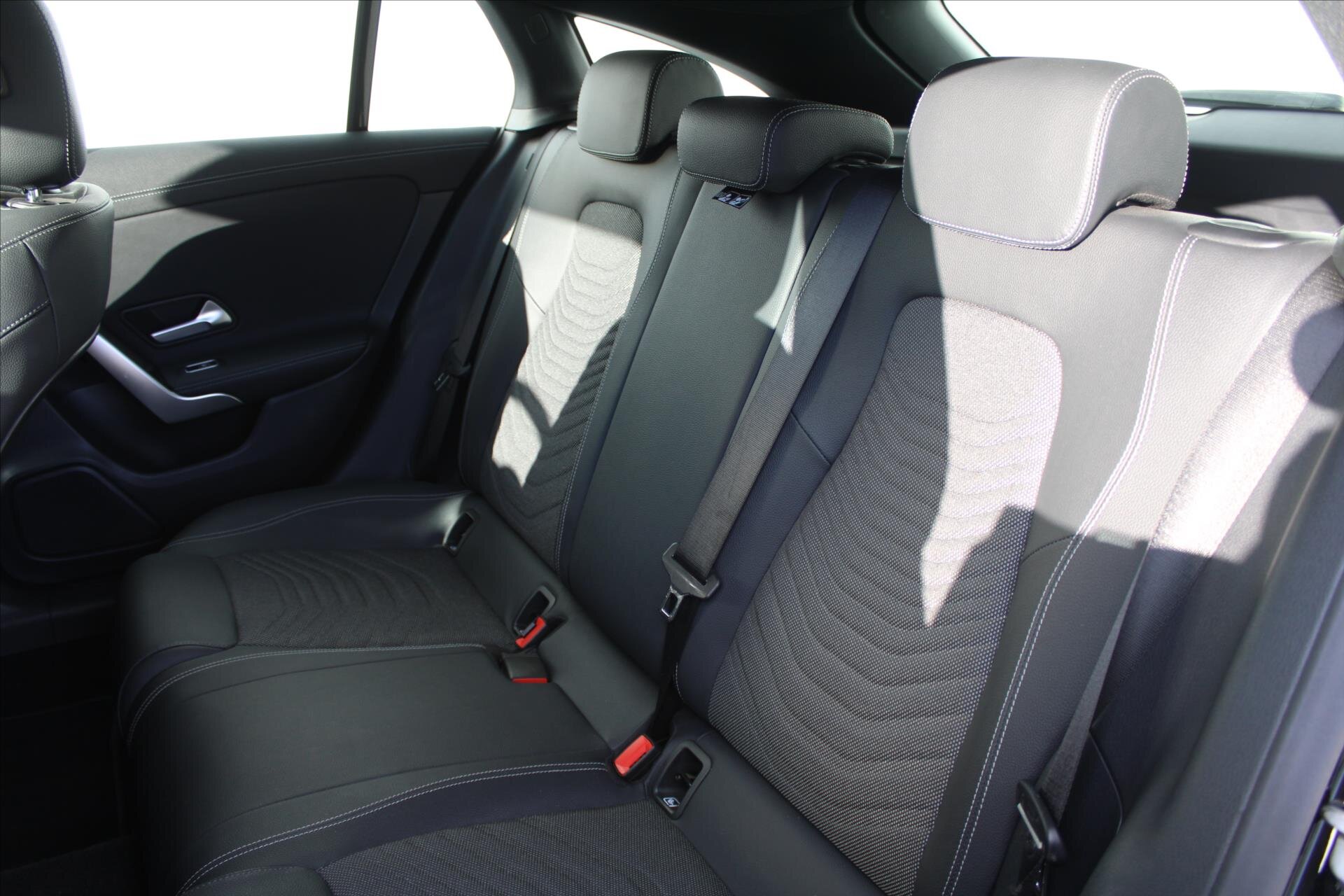 Mercedes-Benz CLA Kombi 2,0 l 85 kw