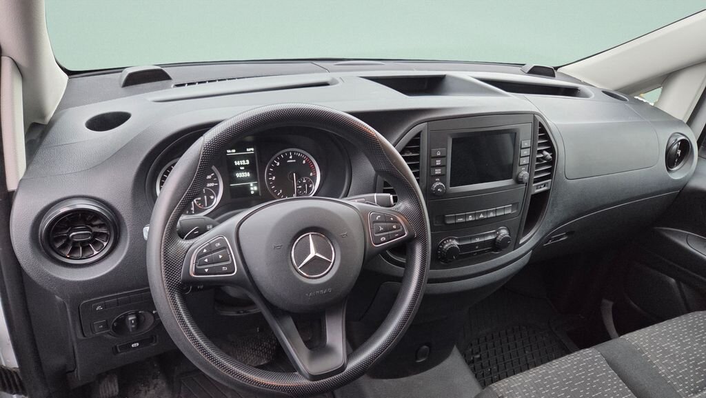 Mercedes-Benz Vito Skříň 2,0 l 120 kw