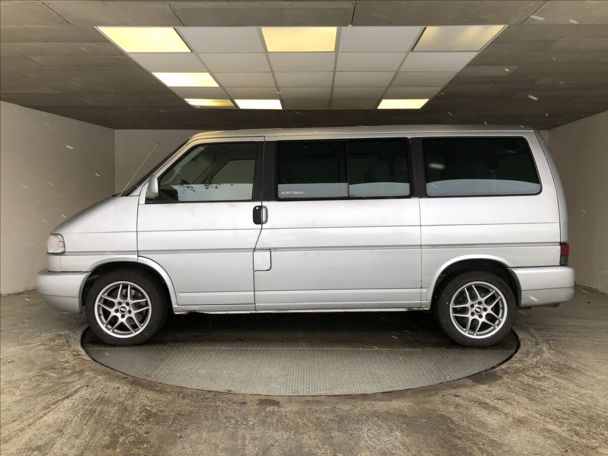 Volkswagen Caravelle