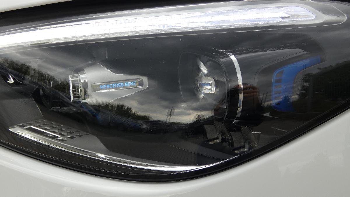 Mercedes-Benz Třídy C Sedan / Limuzína 2,0 l 190 kw