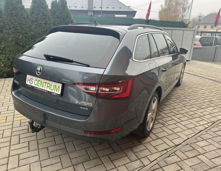 Škoda Superb 3
