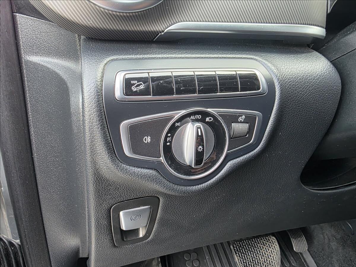 Mercedes-Benz Třídy V Kombi 2,1 l 140 kw