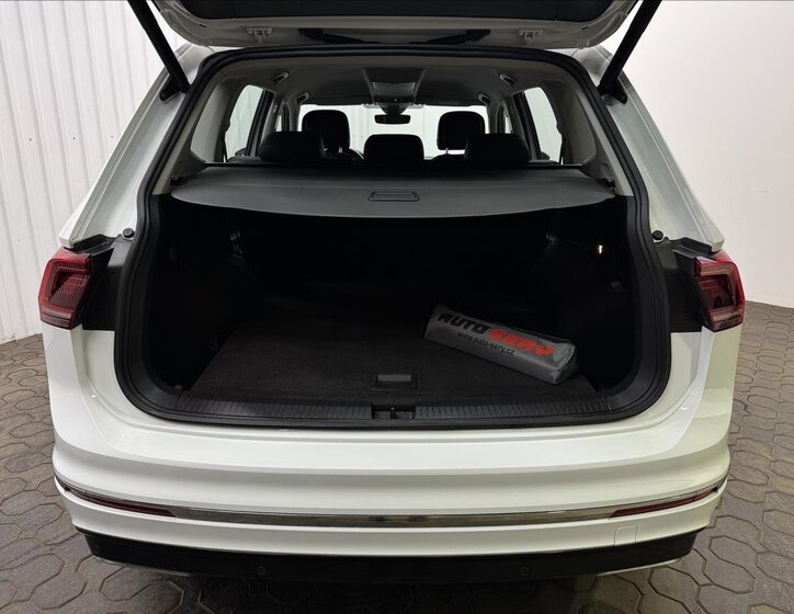 Volkswagen Tiguan Allspace SUV / Terénní 2,0 l 140 kw