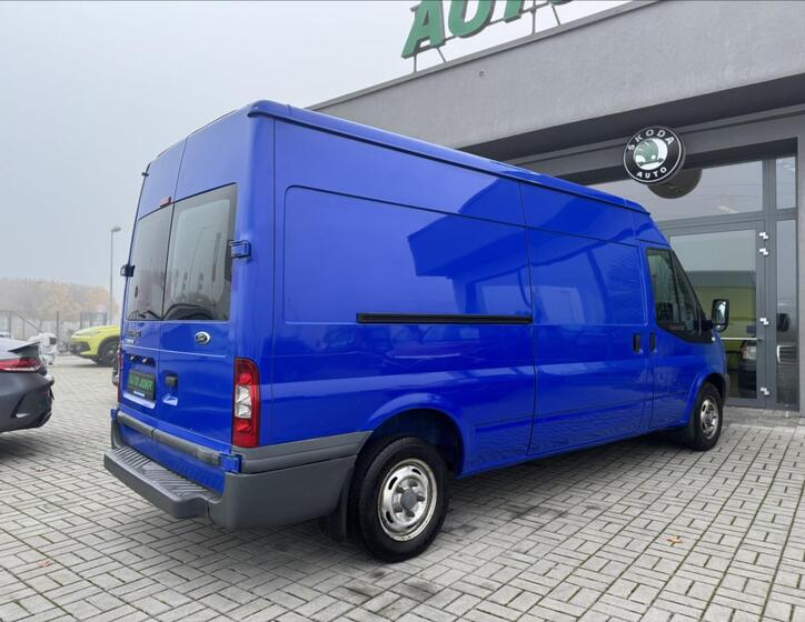 Ford Transit 8