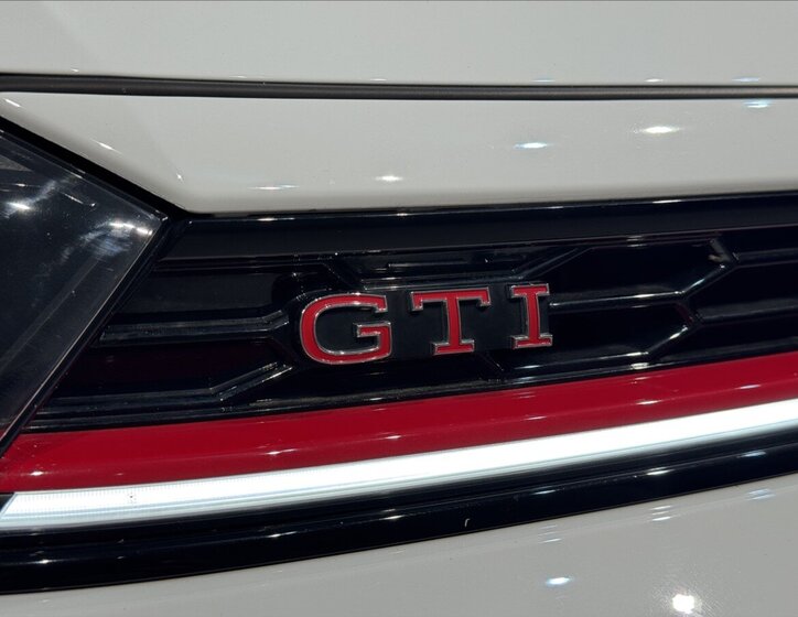 Volkswagen Polo Hatchback 2,0 l 152 kw