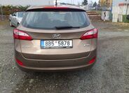Hyundai i30 4