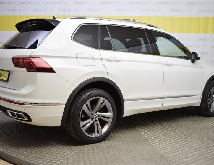 Volkswagen Tiguan Allspace SUV / Terénní 2,0 l 110 kw