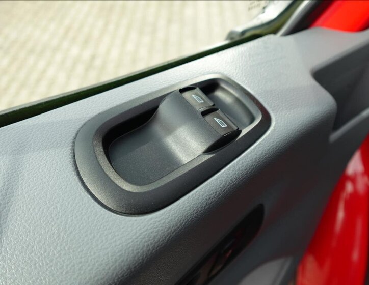 Ford Transit Ostatní 2,0 l 77 kw