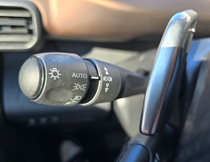 Peugeot Rifter VAN / Minibus 1,2 l 96 kw