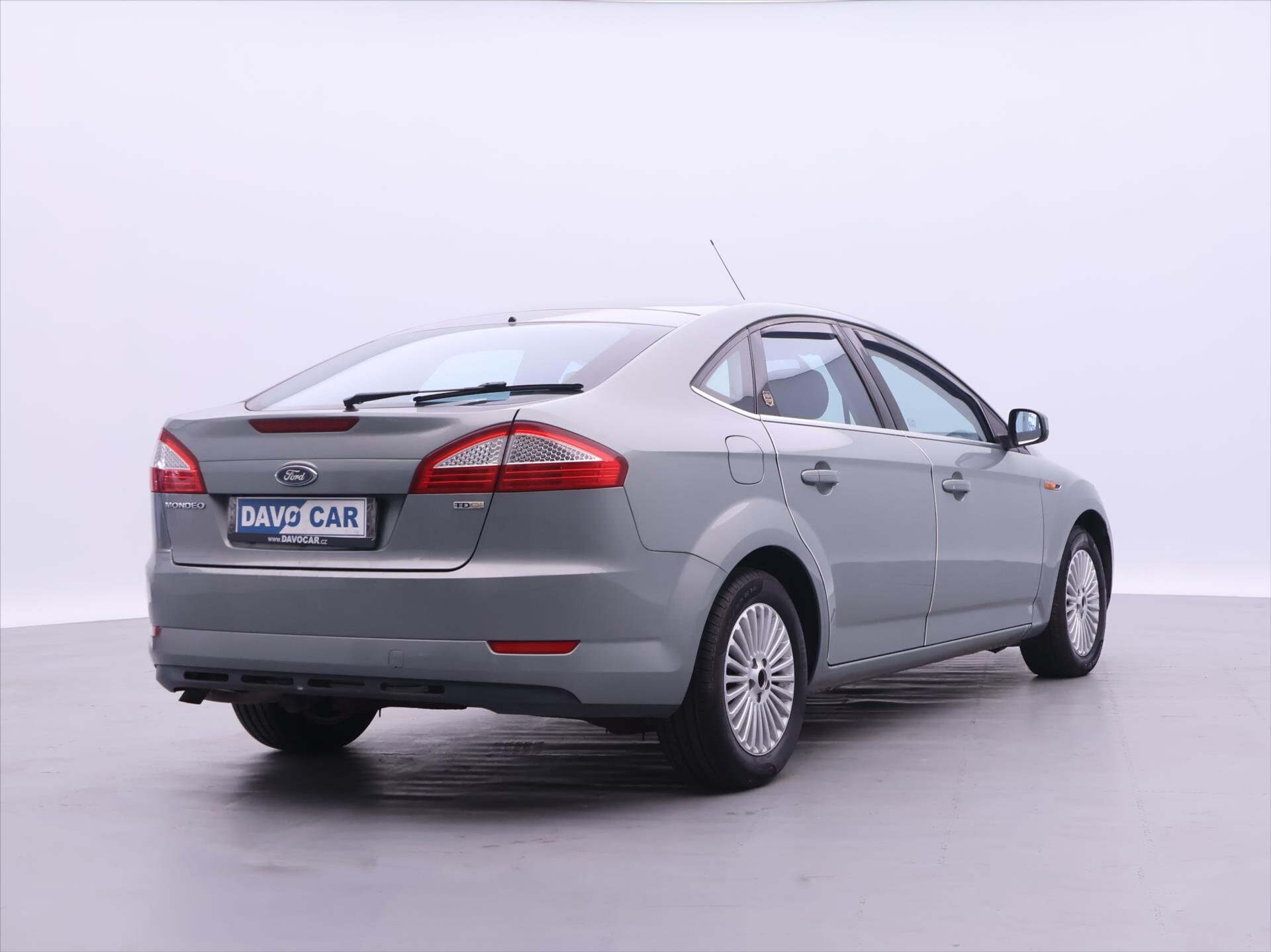 Ford Mondeo Liftback 2,0 l 103 kw