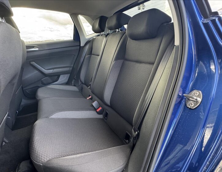 Volkswagen Polo Hatchback 999,0 70 kw