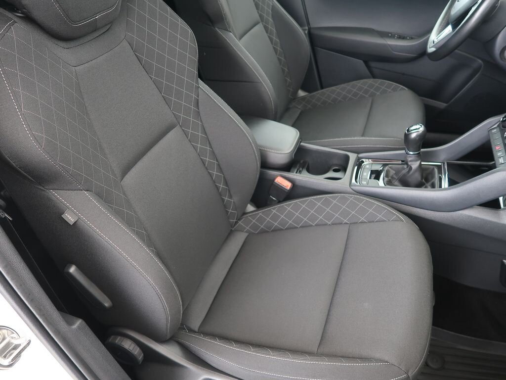 Škoda Karoq Kombi 999,0 85 kw