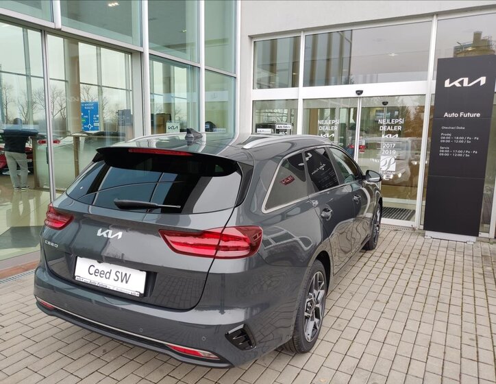 KIA Ceed Kombi 1,5 l 103 kw