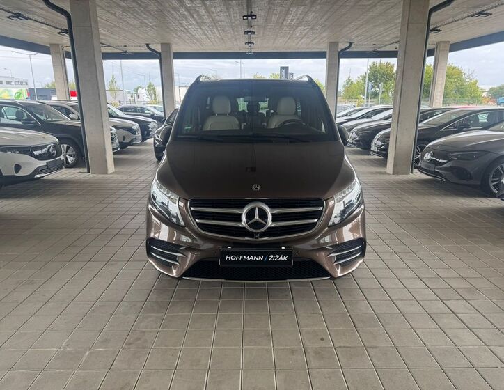 Mercedes-Benz Třídy V 2