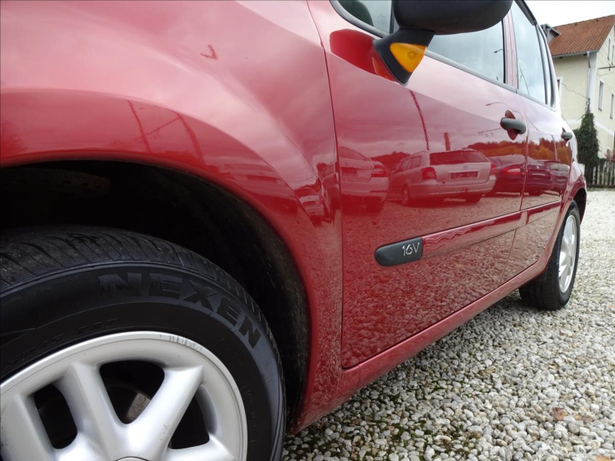 Renault Modus Kombi 1,1 l 55 kw