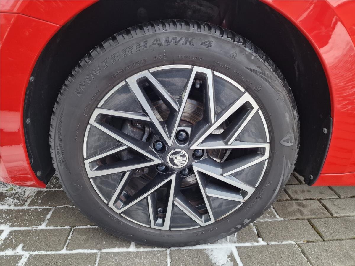 Škoda Octavia Sedan / Limuzína 1,5 l 110 kw