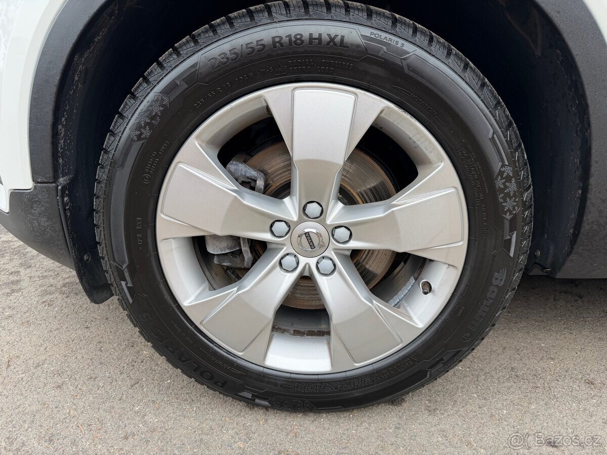 Volvo XC40 Kombi 2,0 l 110 kw