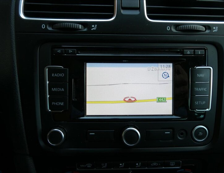 Volkswagen Golf Kombi 1,6 l 77 kw