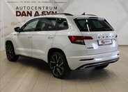 Škoda Karoq SUV / Terénní 1,5 l 110 kw