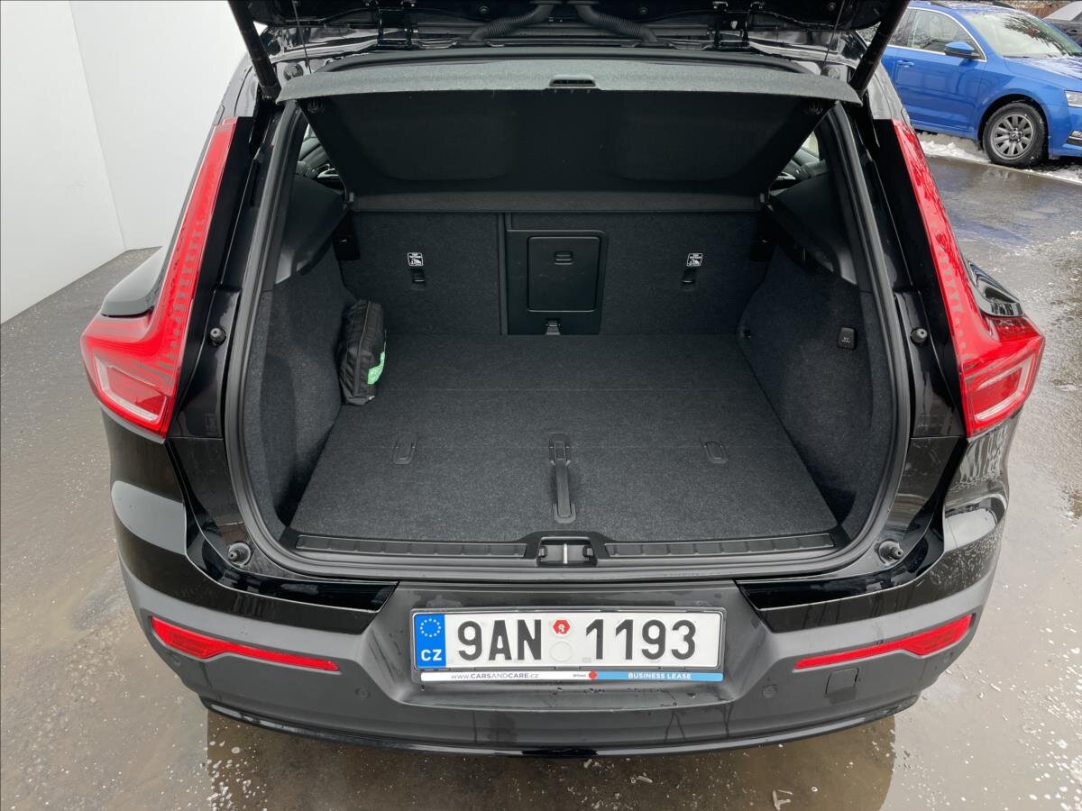 Volvo XC40 SUV 2,0 l 145 kw