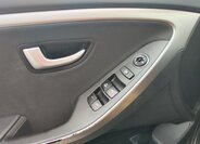 Hyundai i30 Kombi 1,6 l 88 kw