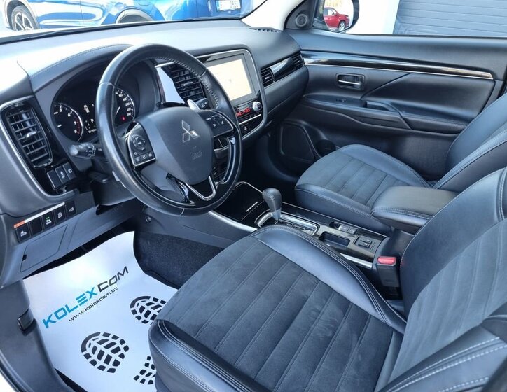 Mitsubishi Outlander SUV / Terénní 2,0 l 110 kw