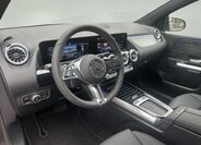 Mercedes-Benz Třídy B 9