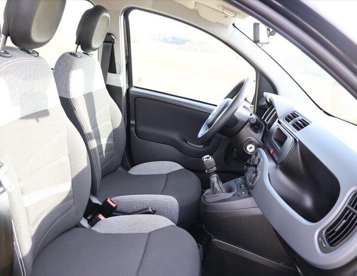 Fiat Panda Hatchback 999,0 51 kw