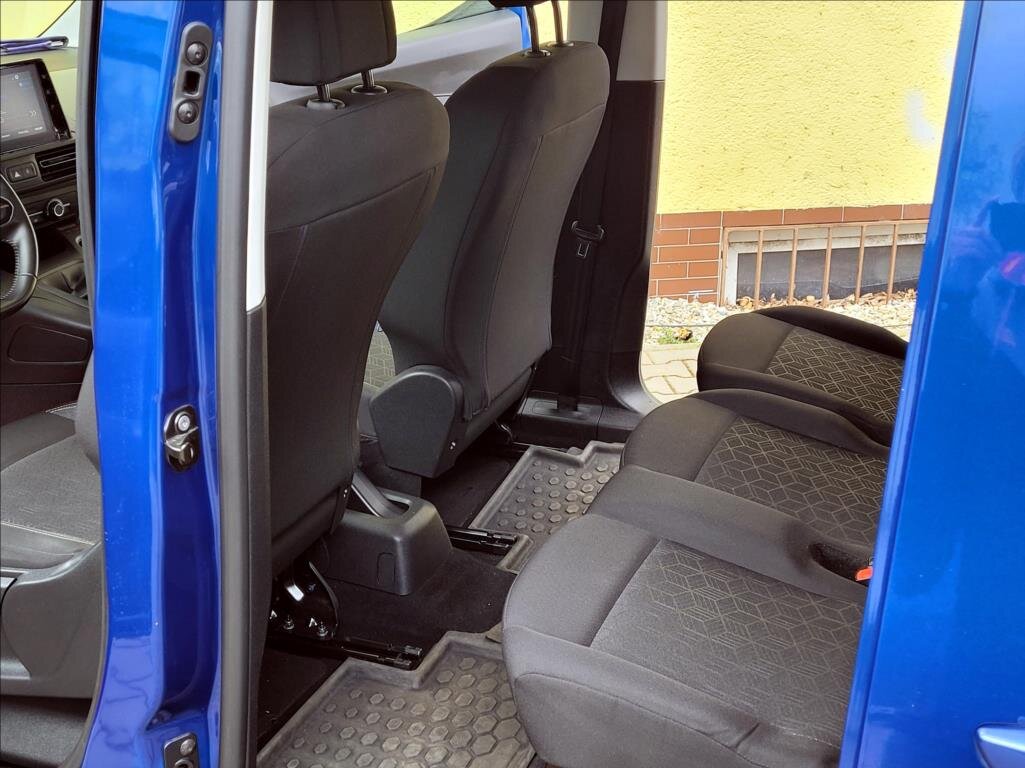 Peugeot Rifter MPV 1,5 l 96 kw