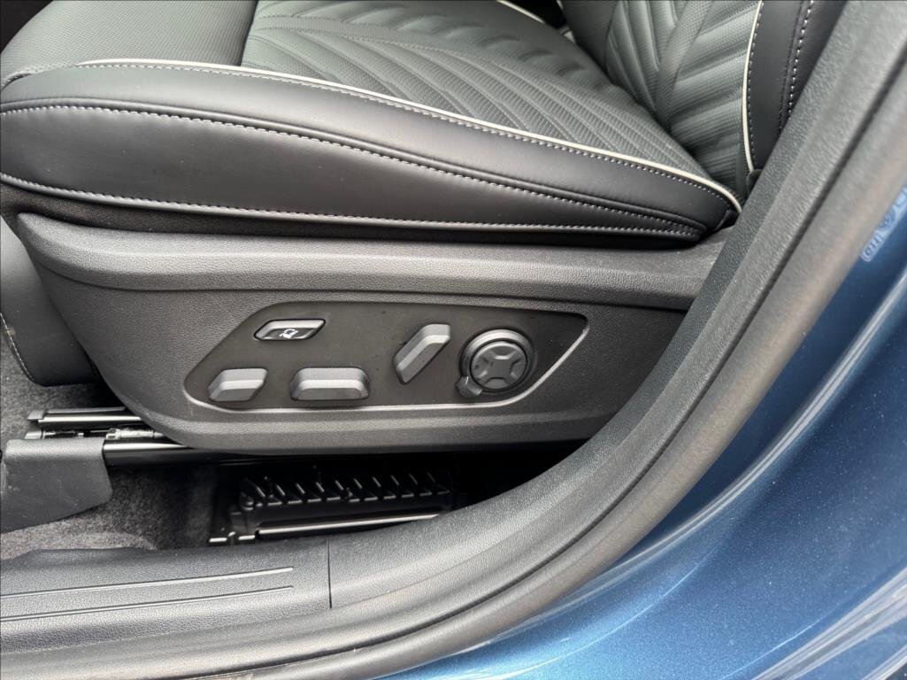 KIA Sorento SUV / Terénní 2,2 l 142 kw